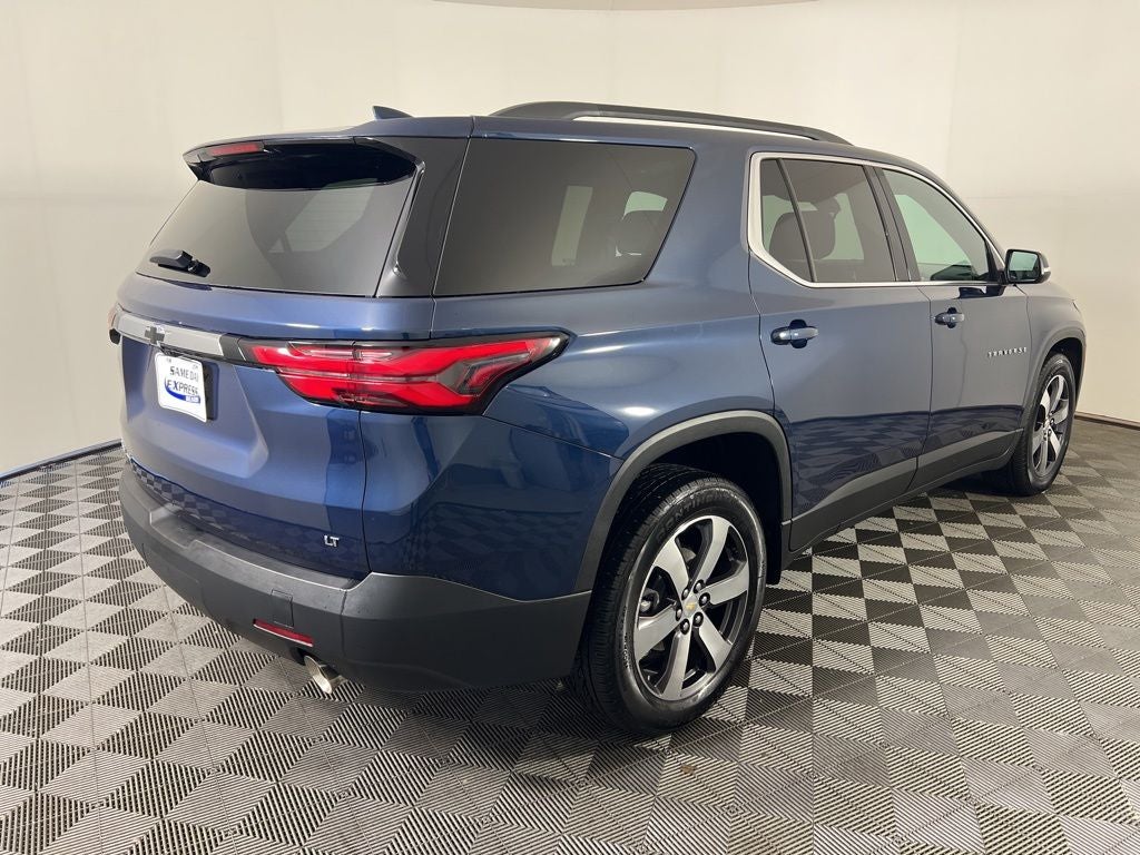 2023 Chevrolet Traverse LT Leather