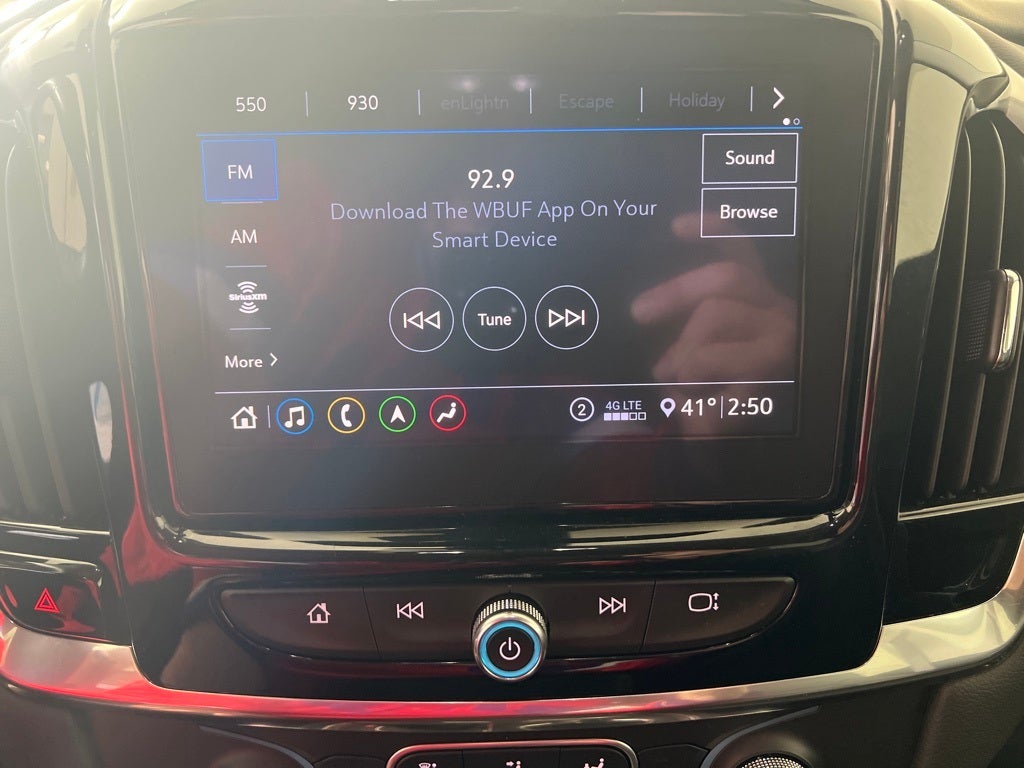 2021 Chevrolet Traverse LT Leather