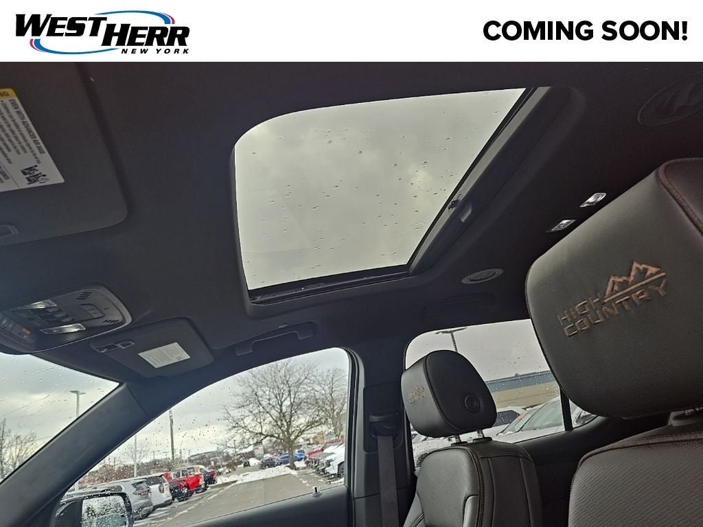 2023 Chevrolet Traverse High Country