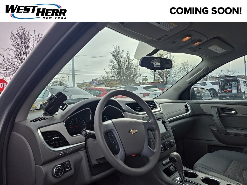 2017 Chevrolet Traverse LS