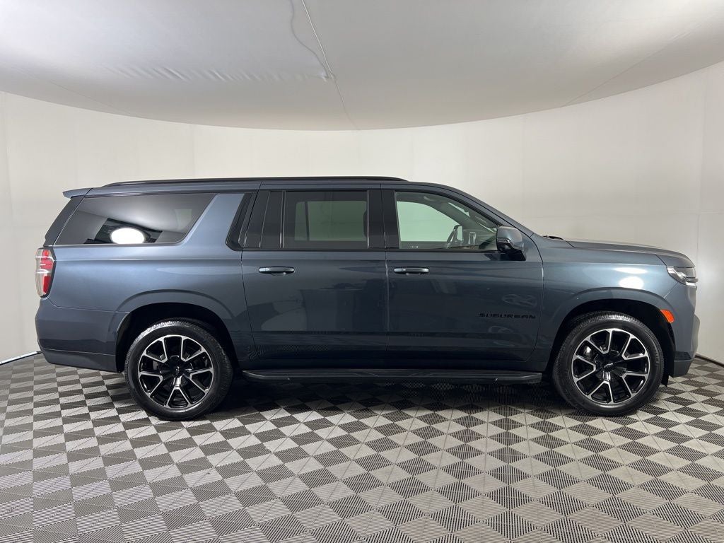 2021 Chevrolet Suburban RST