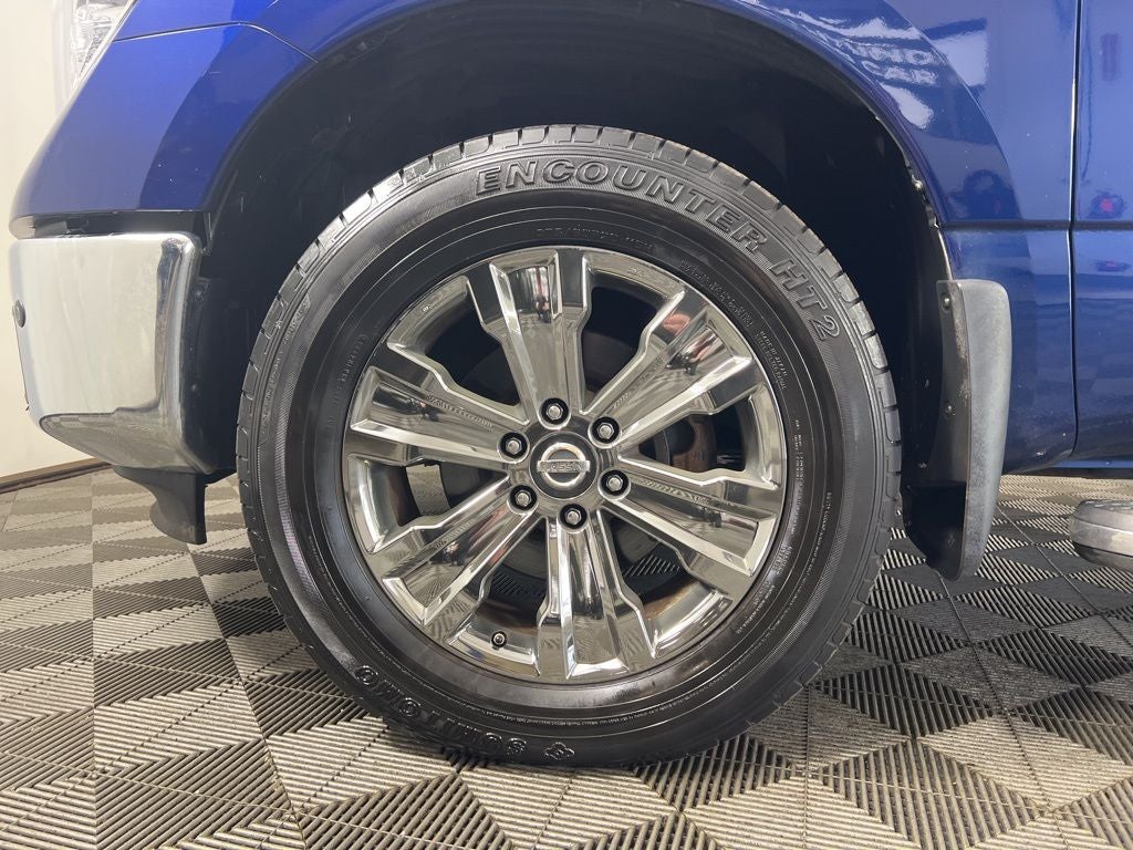 2019 Nissan Titan SV