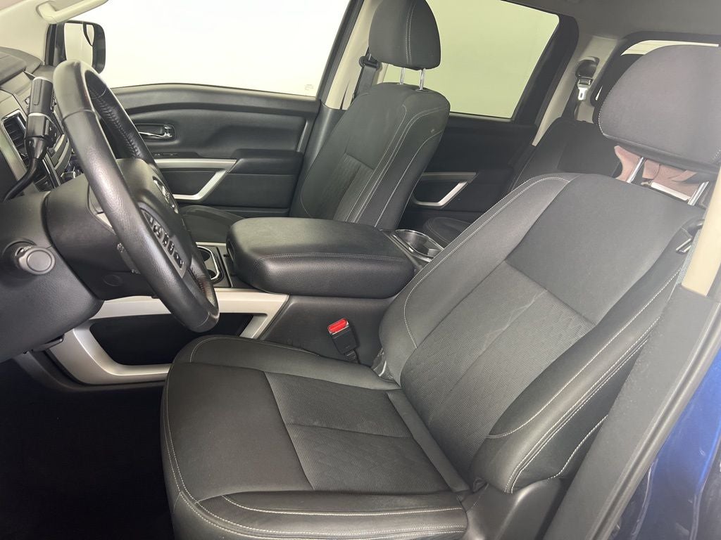 2019 Nissan Titan SV