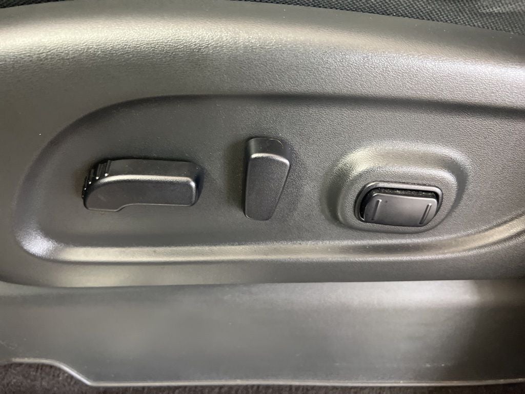 2019 Nissan Titan SV