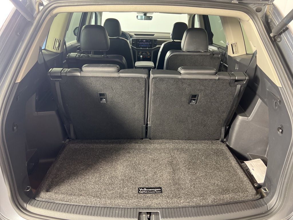 2022 Volkswagen Atlas 2.0T SE w/Technology