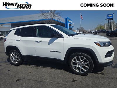 2022 Jeep Compass Latitude Lux