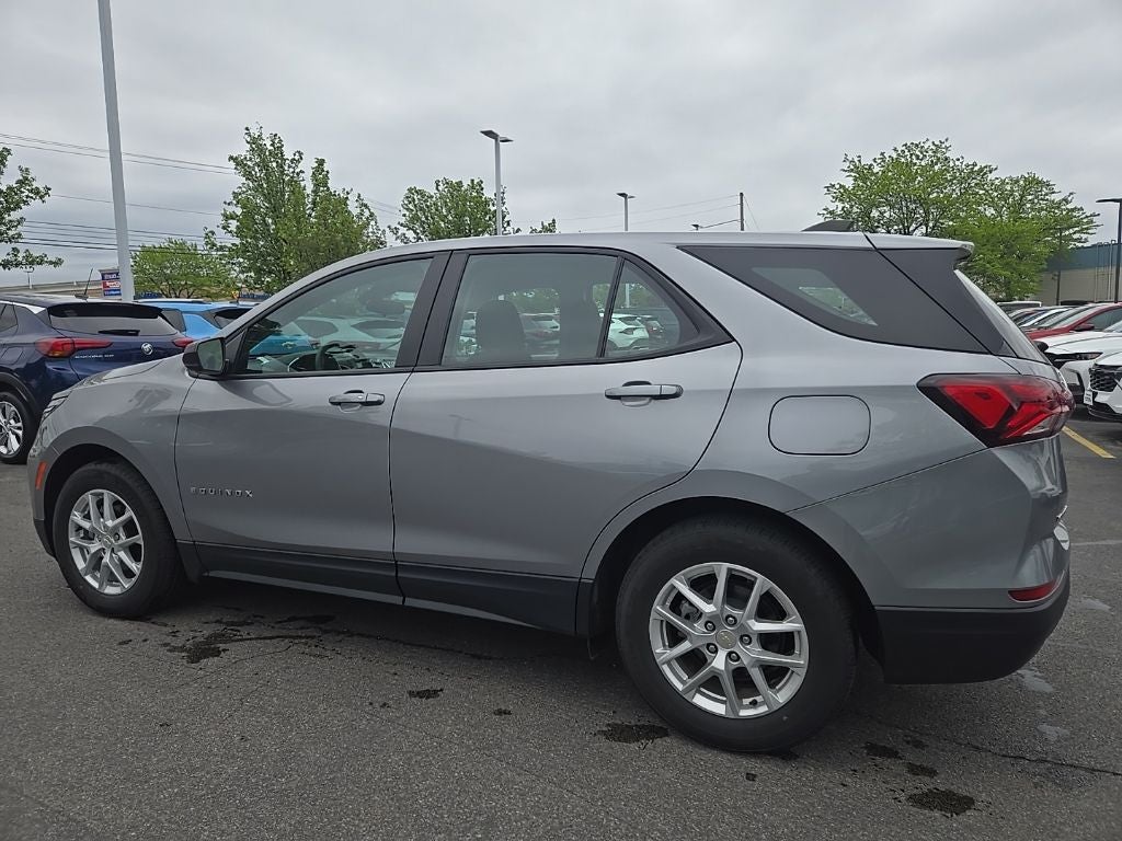 2024 Chevrolet Equinox LS