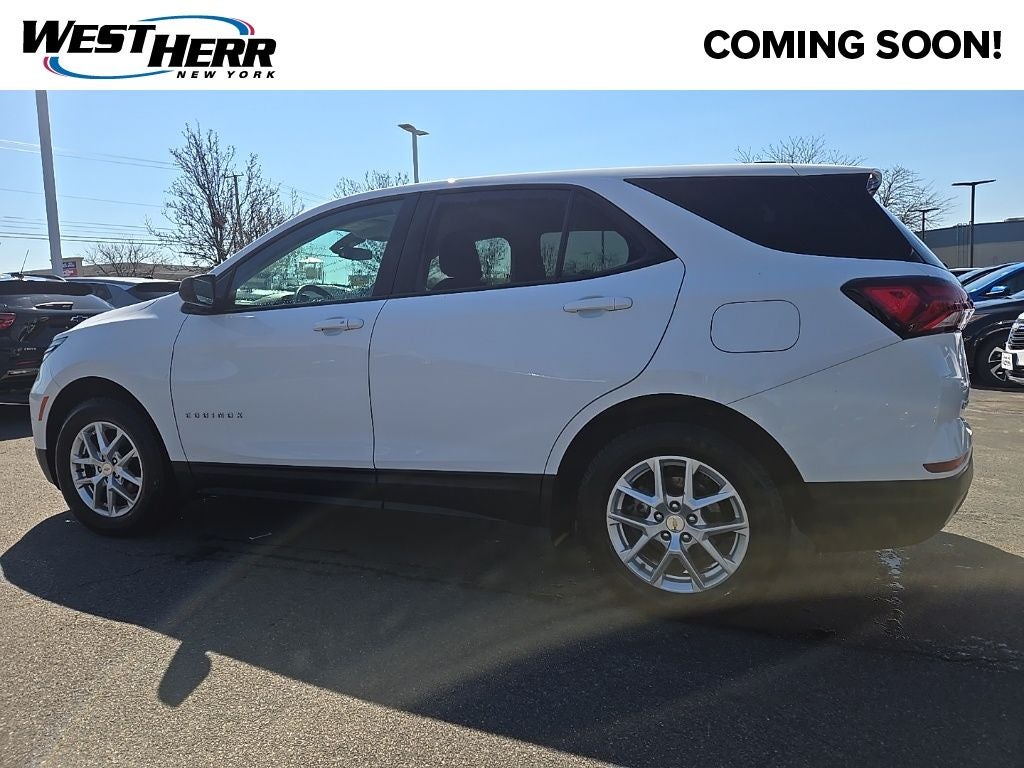 2023 Chevrolet Equinox LS