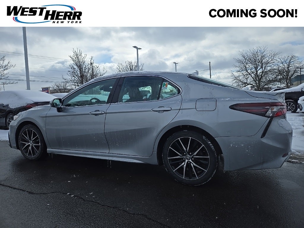 2021 Toyota Camry SE