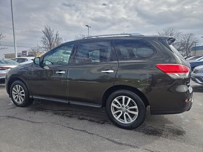 2015 Nissan Pathfinder SV