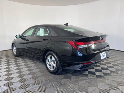 2023 Hyundai ELANTRA SE