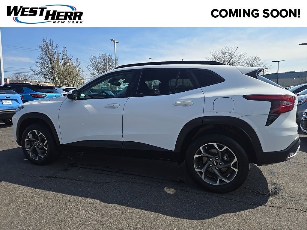 2024 Chevrolet Trax LT