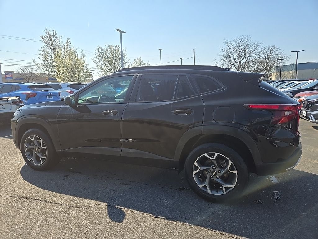 2024 Chevrolet Trax LT