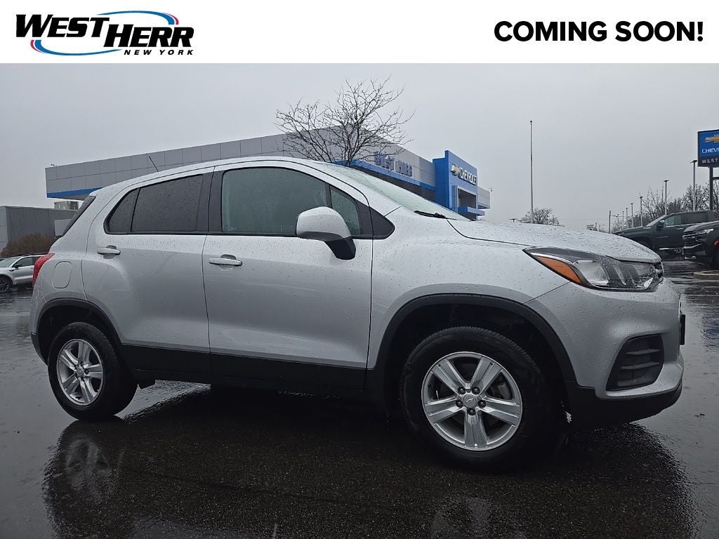 2022 Chevrolet Trax LS