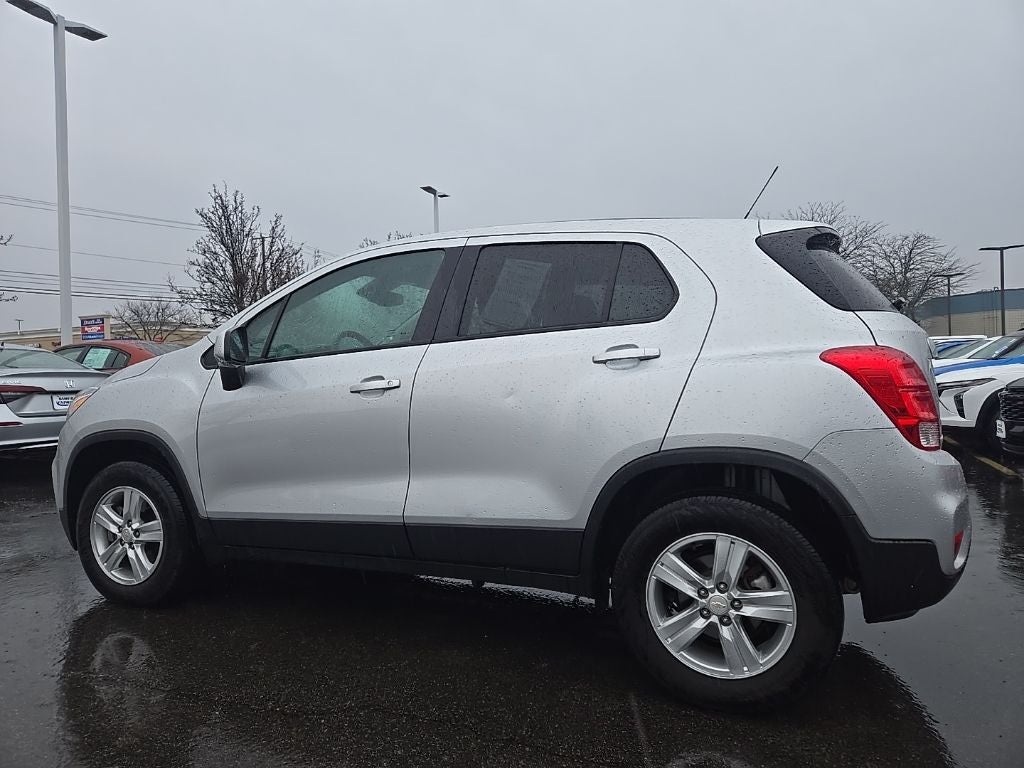 2022 Chevrolet Trax LS