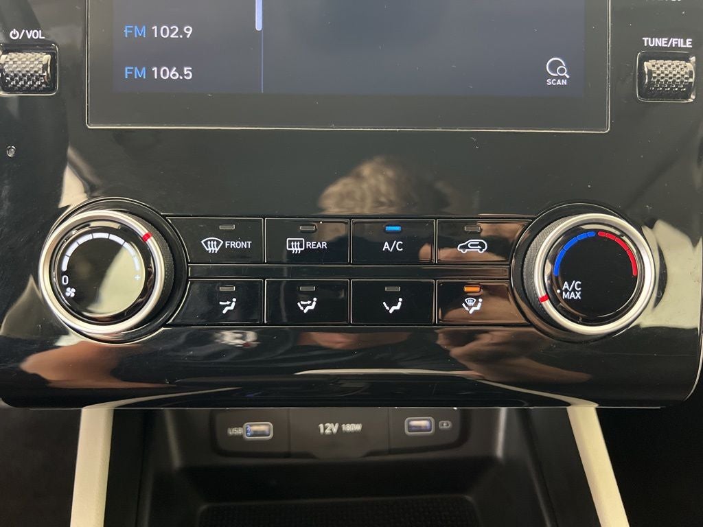 2022 Hyundai TUCSON SE