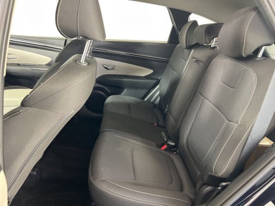 2022 Hyundai TUCSON SE