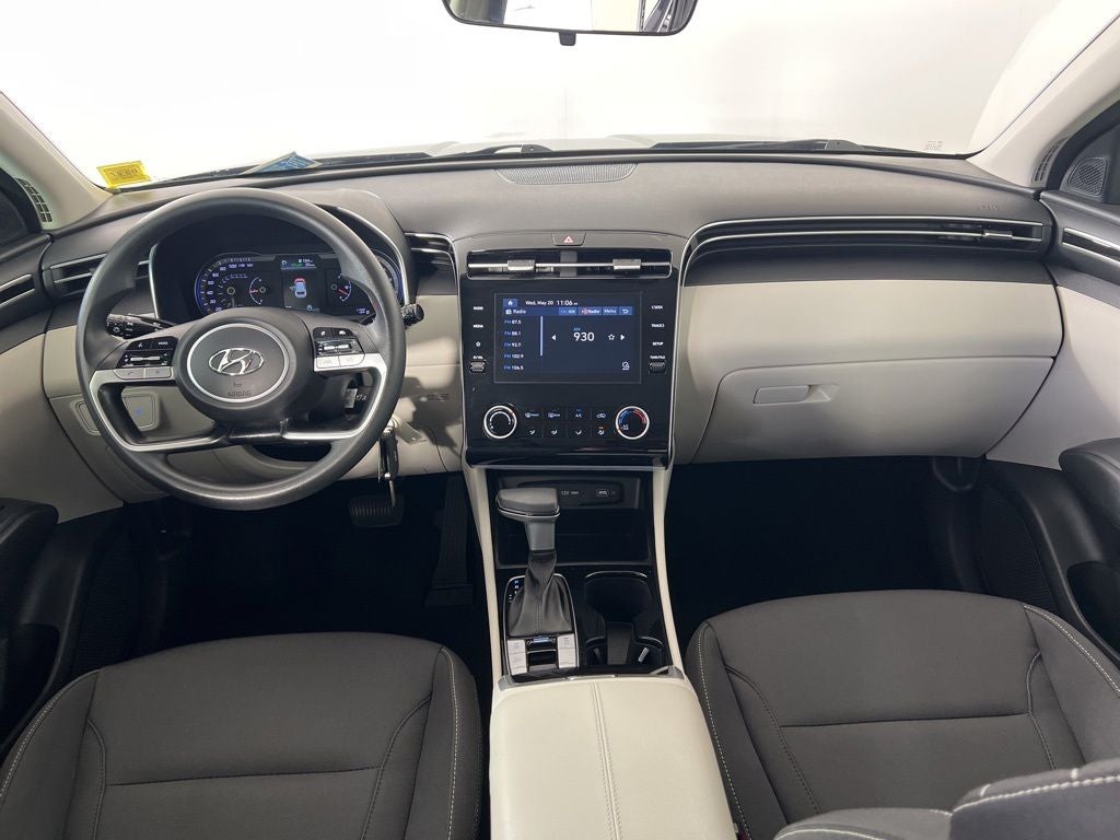 2022 Hyundai TUCSON SE