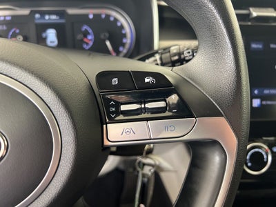 2022 Hyundai TUCSON SE