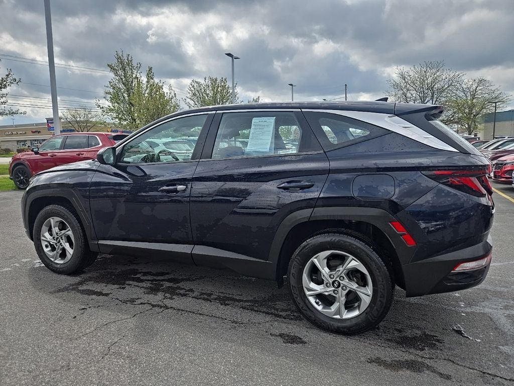 2022 Hyundai TUCSON SE