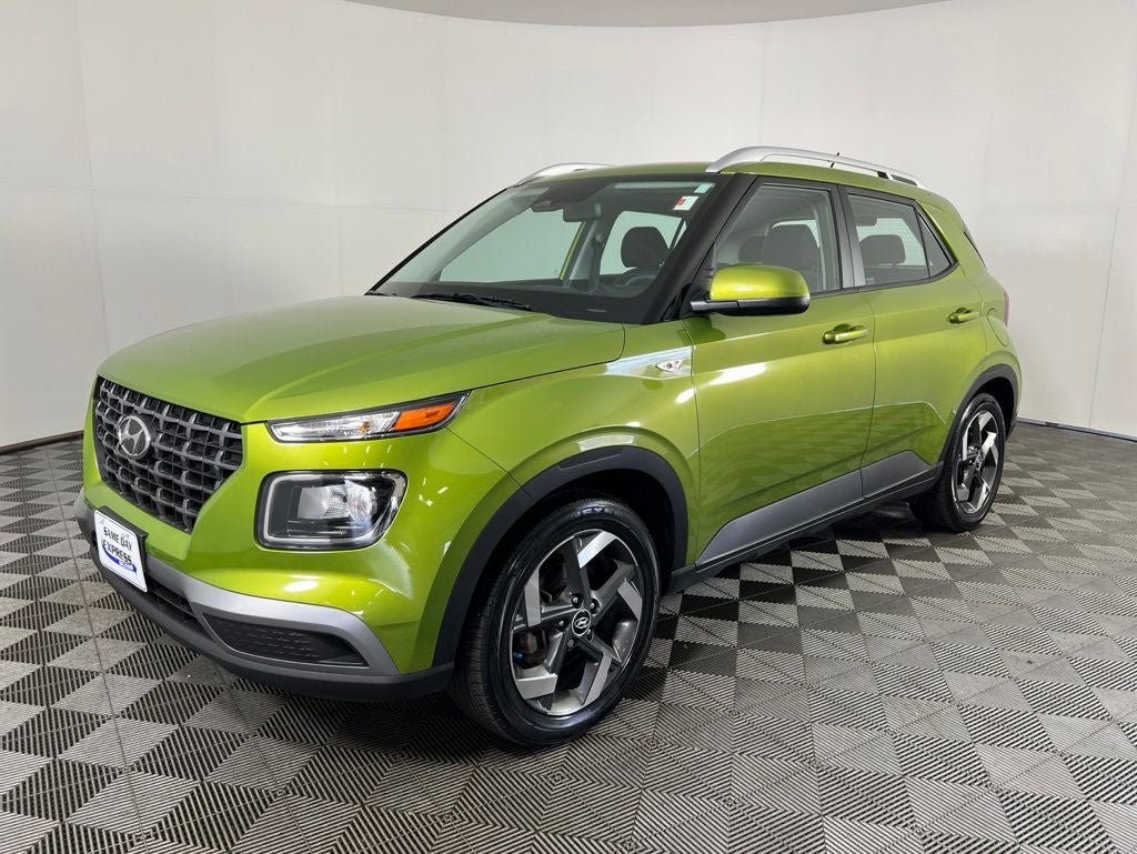 2023 Hyundai VENUE SEL