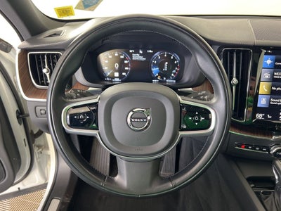 2021 Volvo XC60 T5 Inscription