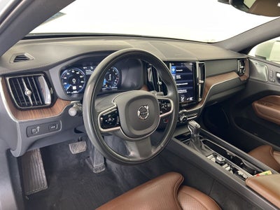 2021 Volvo XC60 T5 Inscription