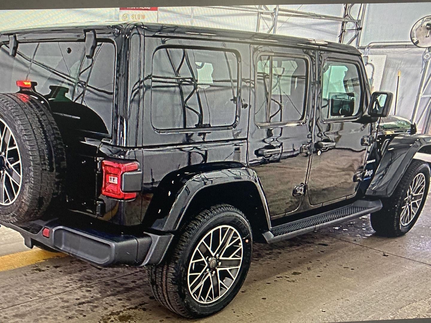 2023 Jeep Wrangler 4Xe Sahara