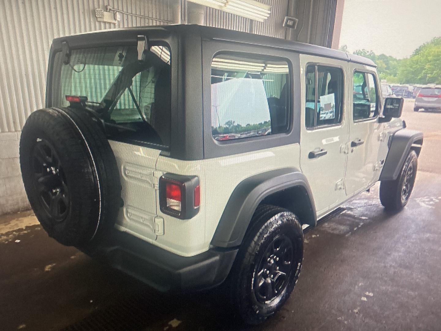 2025 Jeep Wrangler Sport