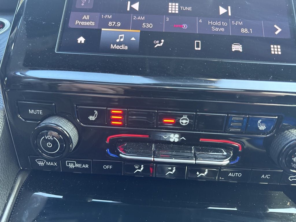 2024 Jeep Grand Cherokee Altitude X