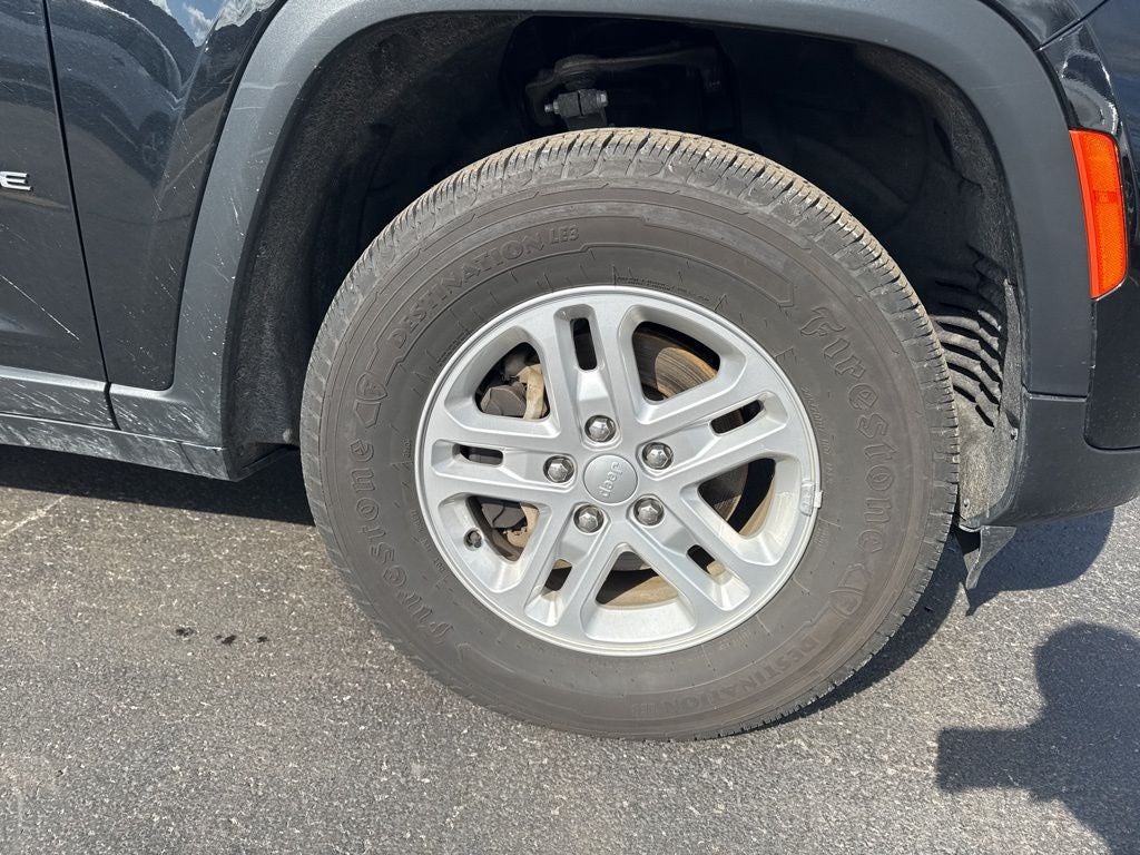 2023 Jeep Grand Cherokee Laredo