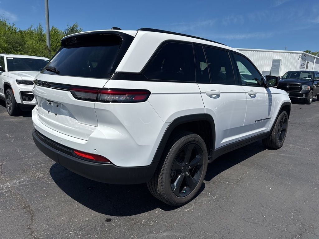 2024 Jeep Grand Cherokee Altitude