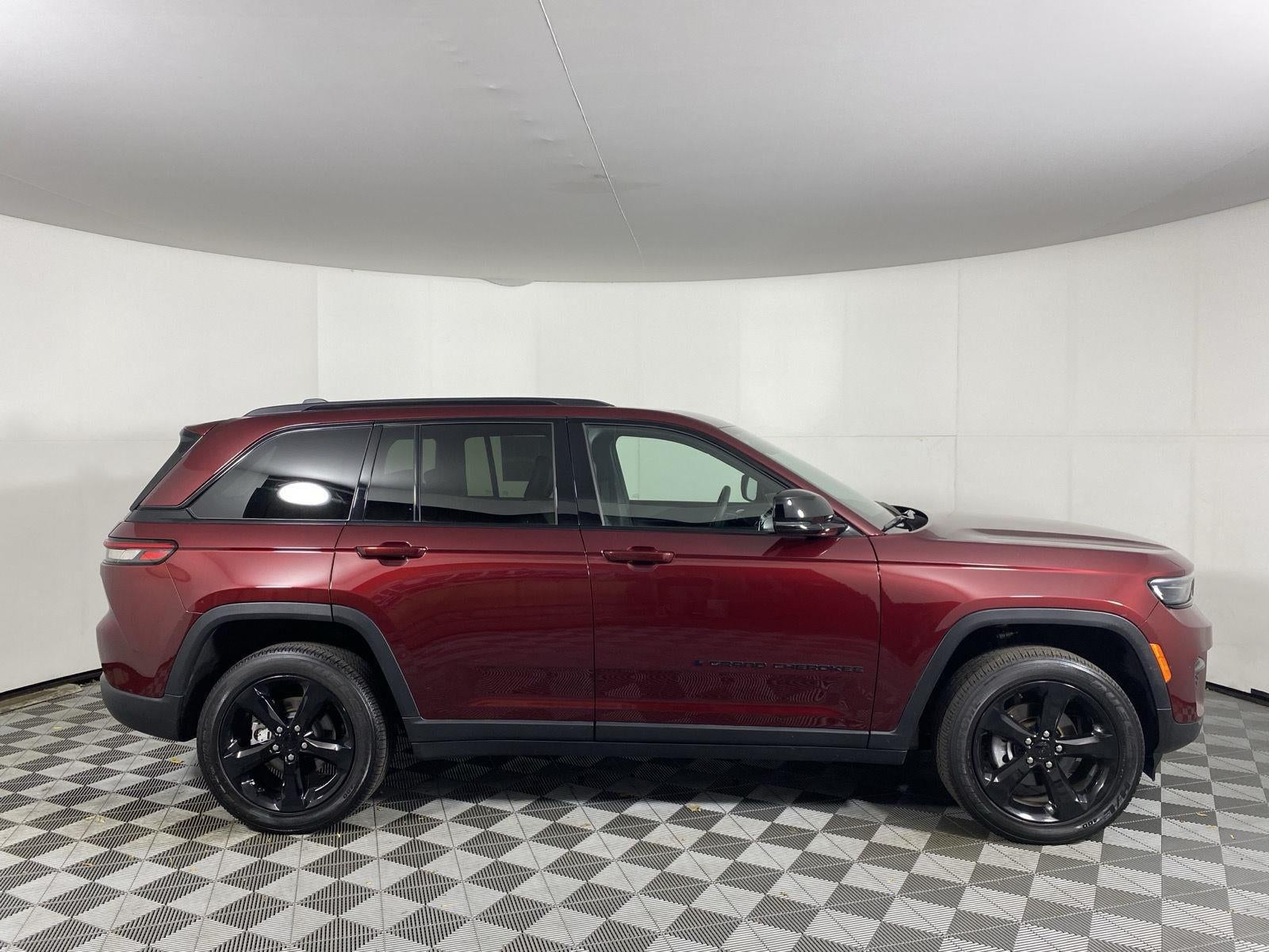 2025 Jeep Grand Cherokee Altitude X