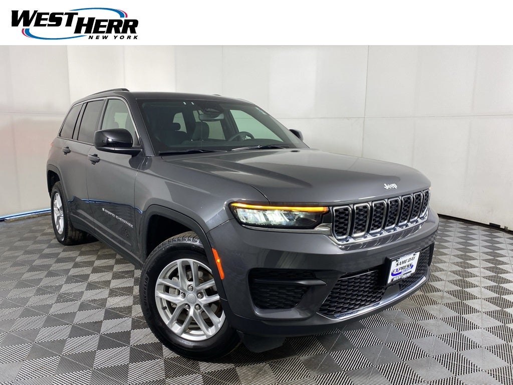 2025 Jeep Grand Cherokee Base