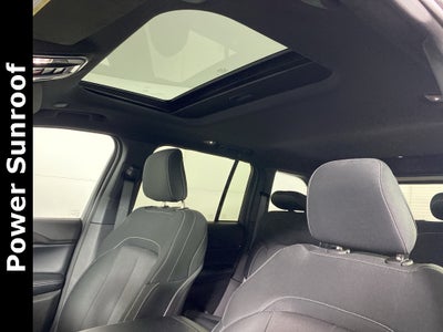 2025 Jeep Grand Cherokee Base