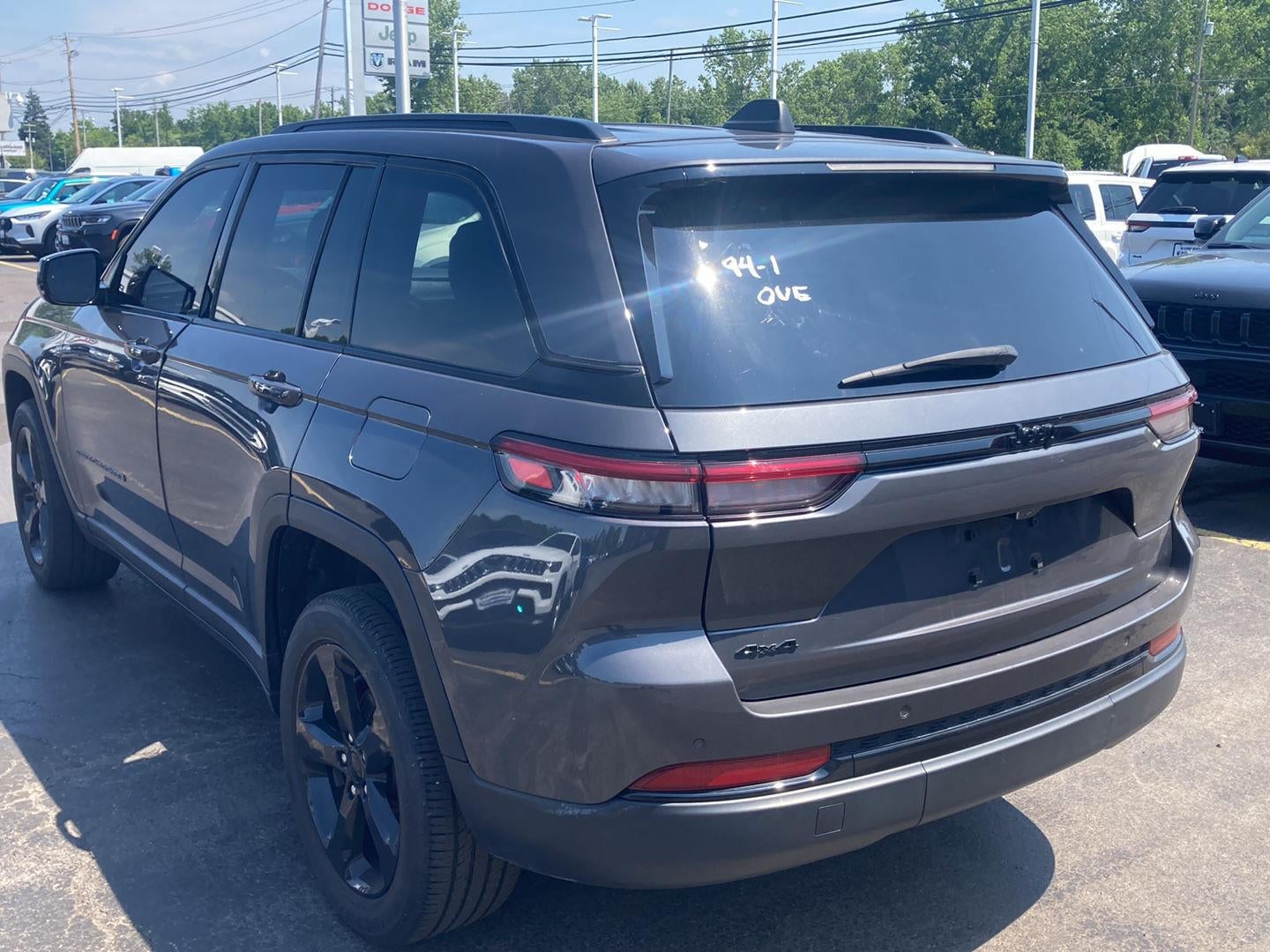 2023 Jeep Grand Cherokee Altitude