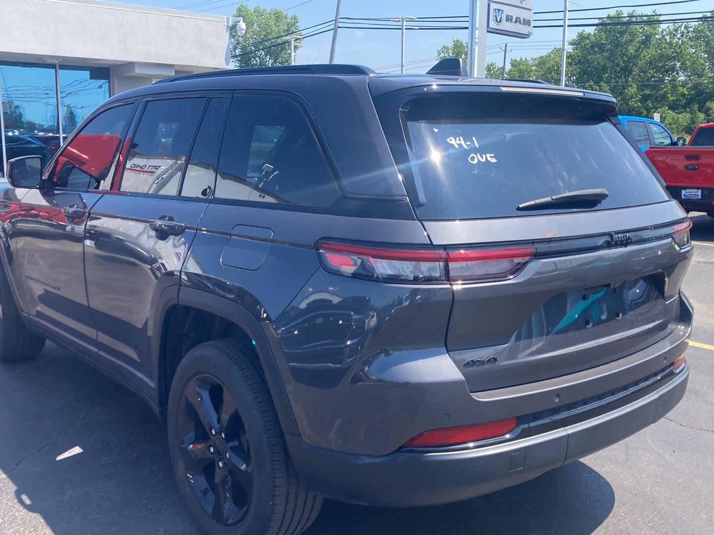 2023 Jeep Grand Cherokee Altitude