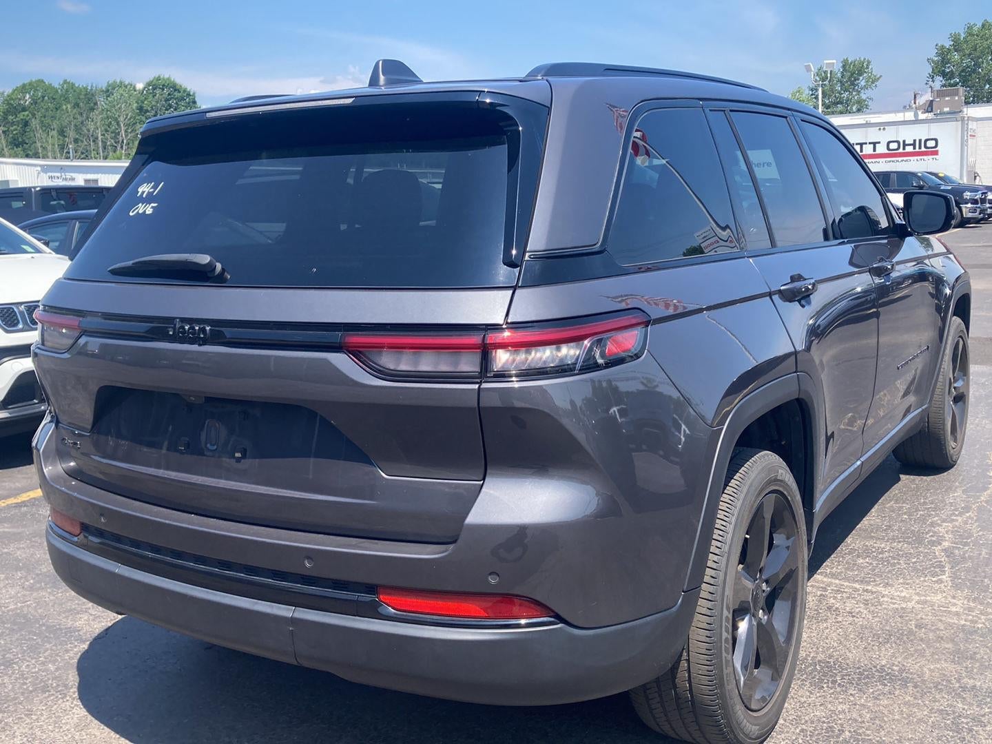 2023 Jeep Grand Cherokee Altitude