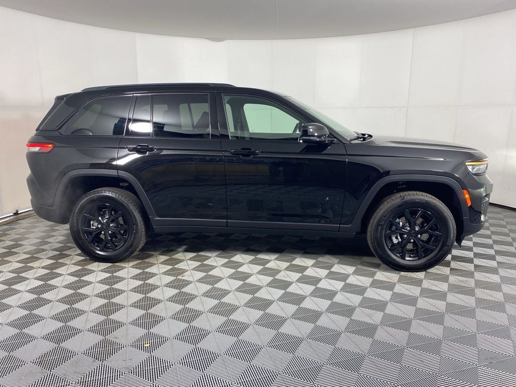 2025 Jeep Grand Cherokee Altitude X