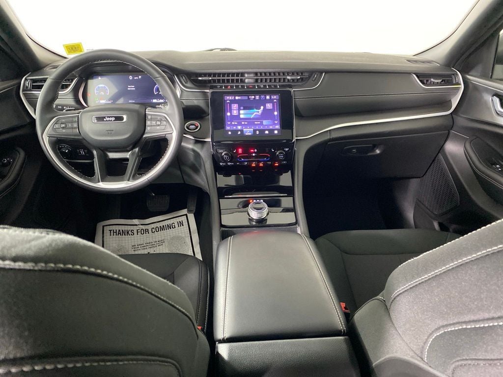 2025 Jeep Grand Cherokee Laredo X