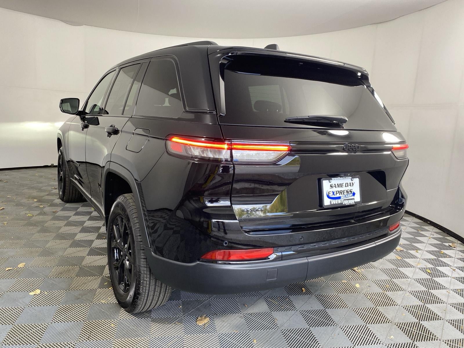 2025 Jeep Grand Cherokee Altitude X
