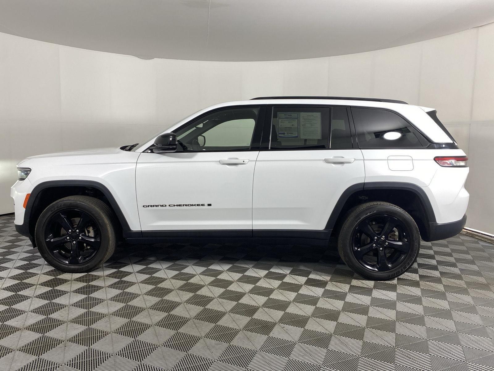 2023 Jeep Grand Cherokee Altitude