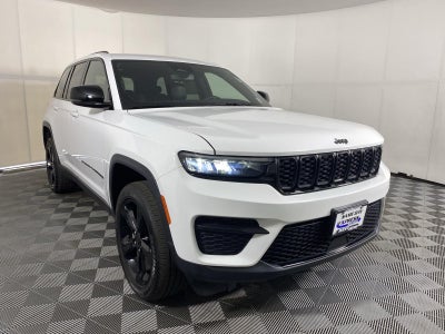 2023 Jeep Grand Cherokee Altitude