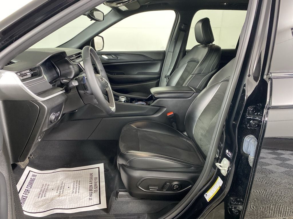 2023 Jeep Grand Cherokee Altitude X