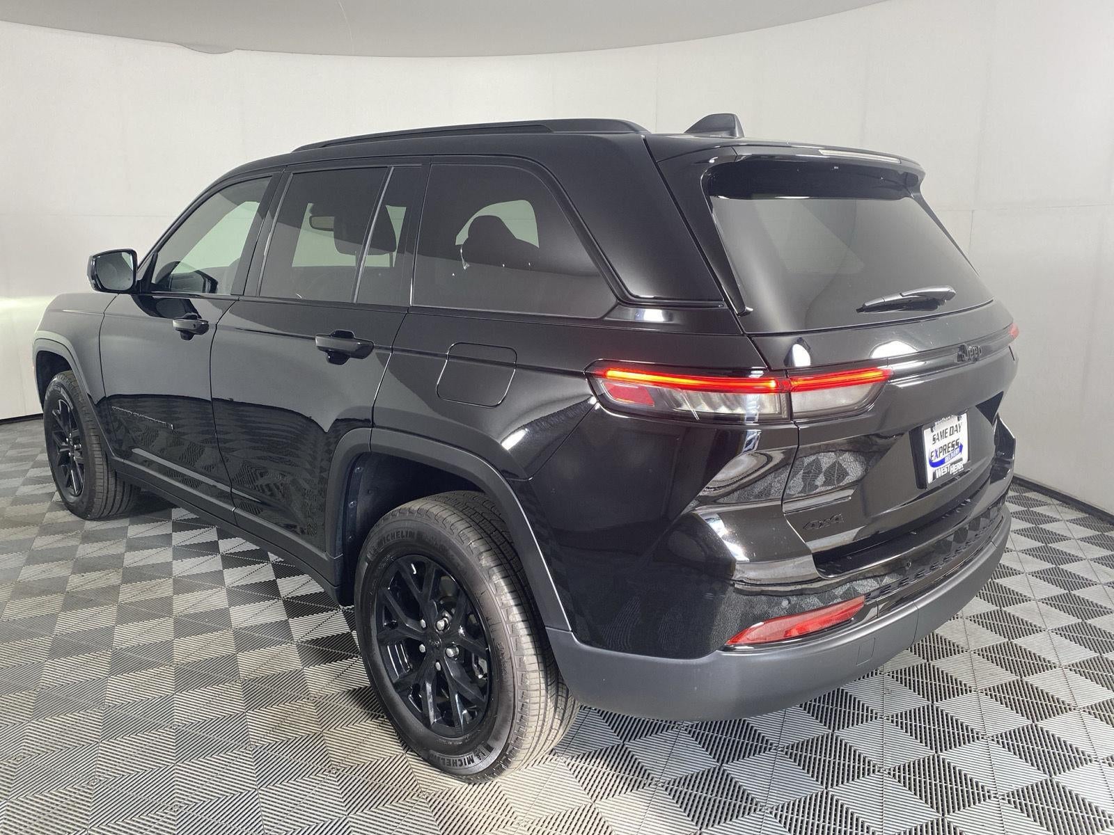 2024 Jeep Grand Cherokee Altitude
