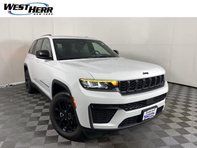 2026 Jeep Grand Cherokee Laredo