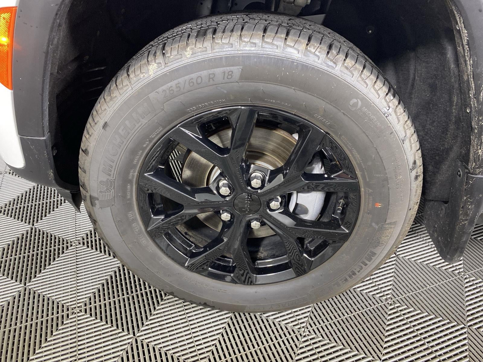 2026 Jeep Grand Cherokee Laredo