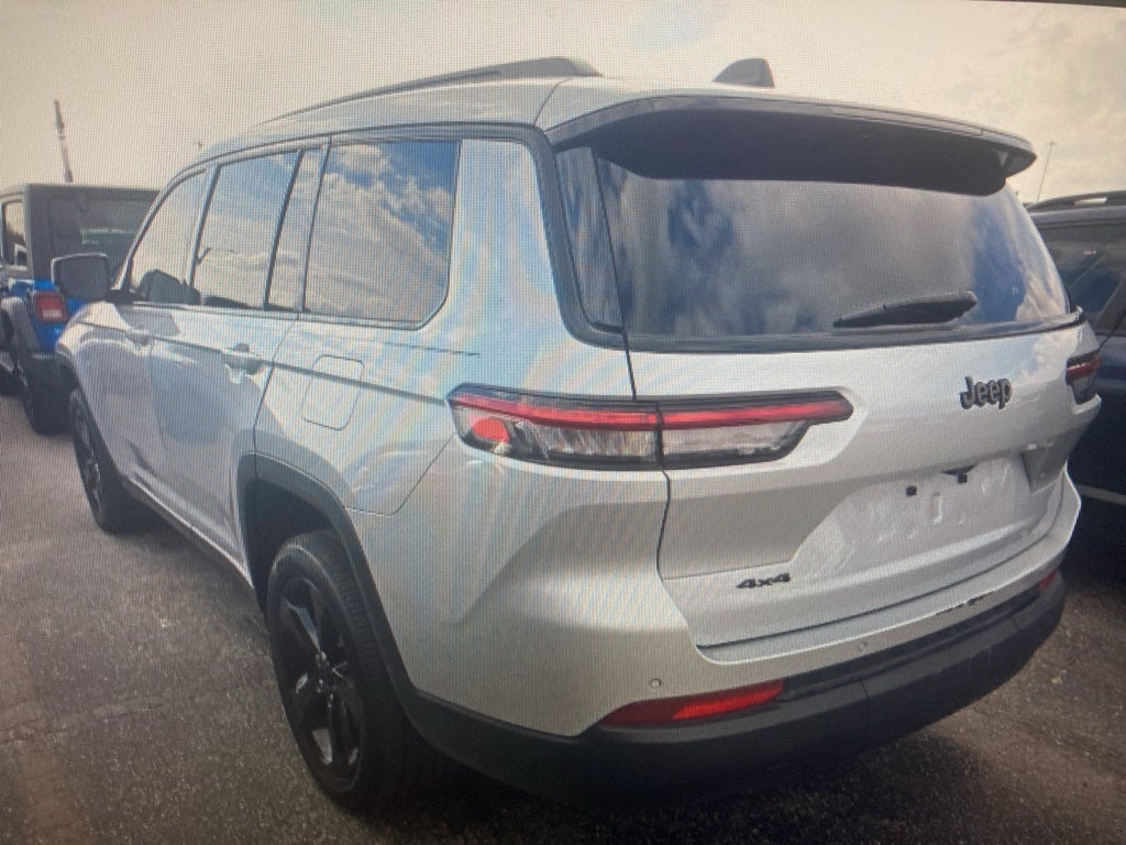 2023 Jeep Grand Cherokee L Altitude