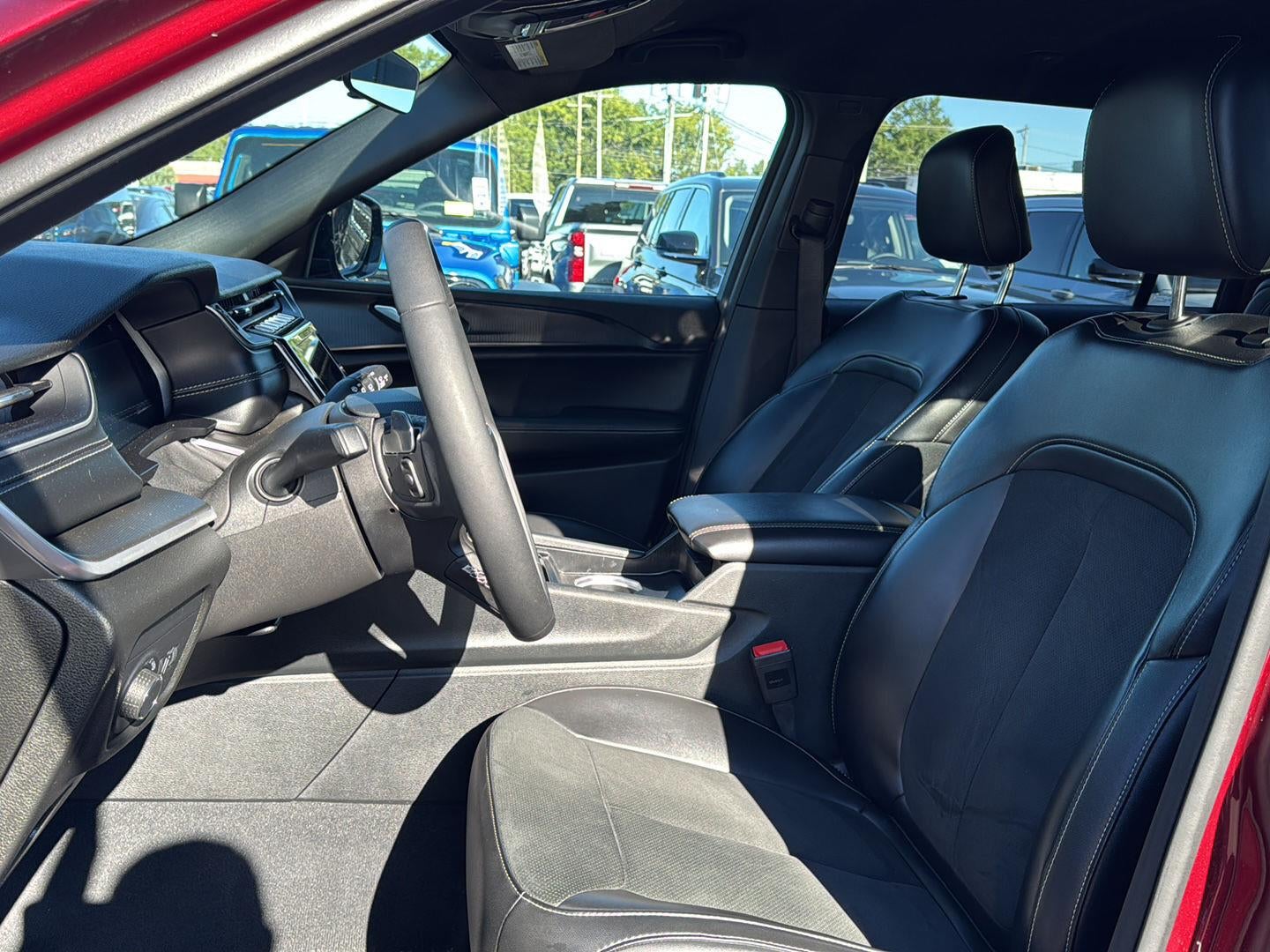 2025 Jeep Grand Cherokee L Altitude
