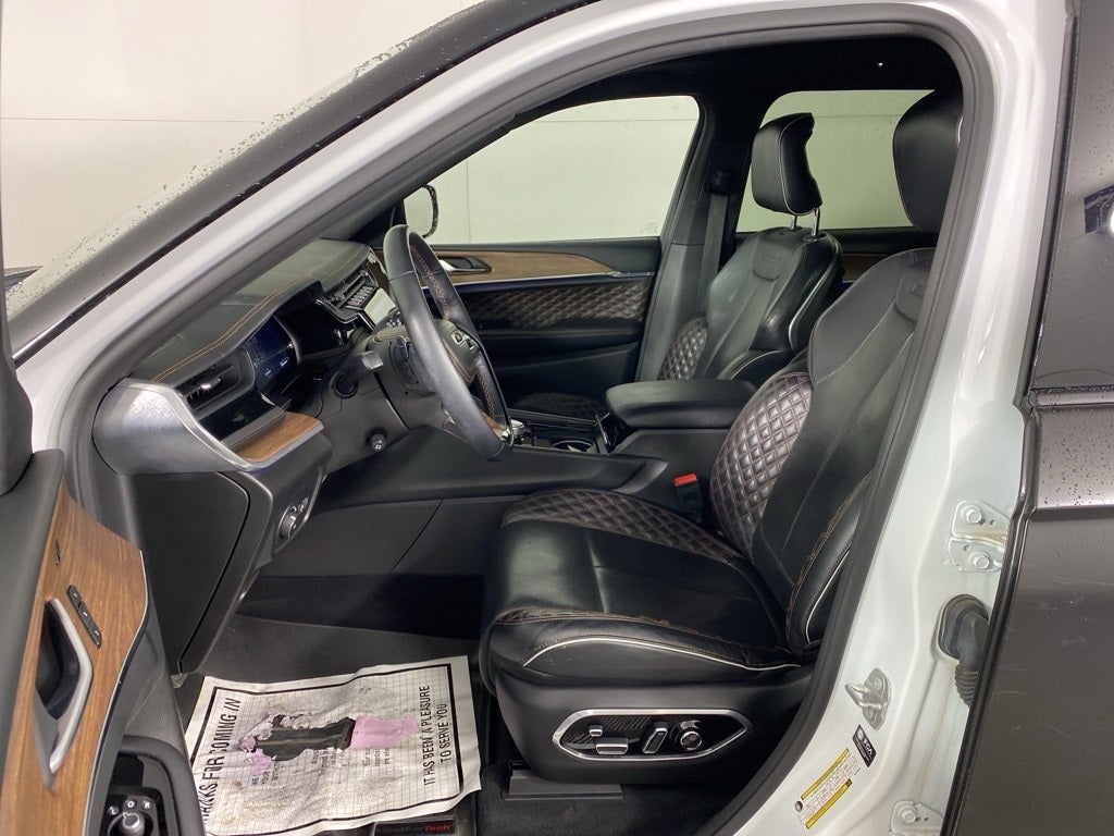 2023 Jeep Grand Cherokee L Summit